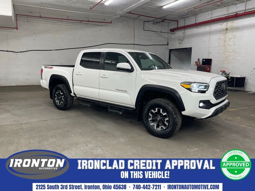 2022 TOYOTA Tacoma