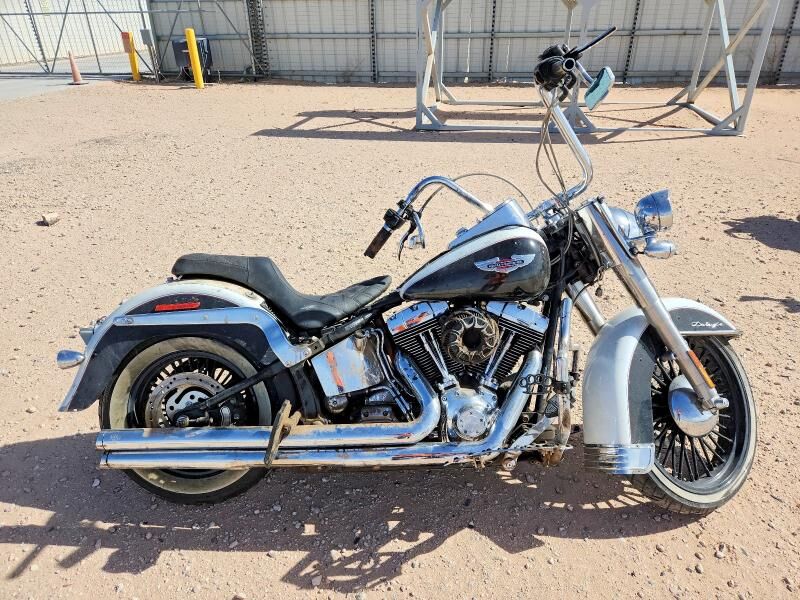 2005 HARLEY DAVIDSON Softail Deluxe