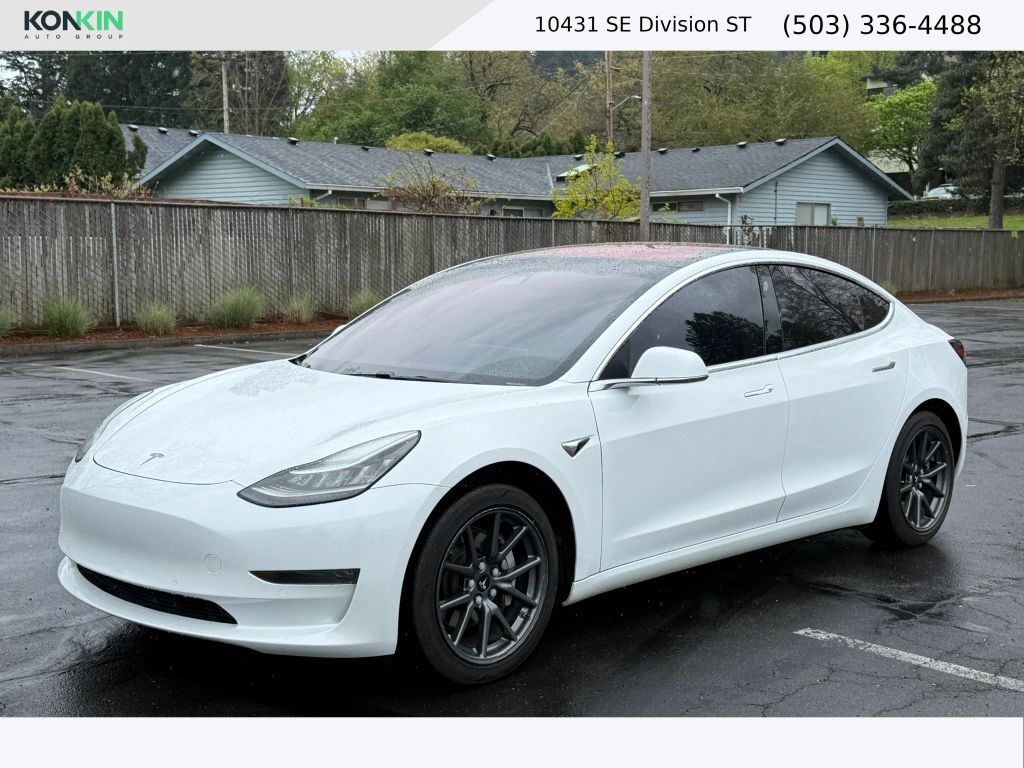 2018 TESLA Model 3