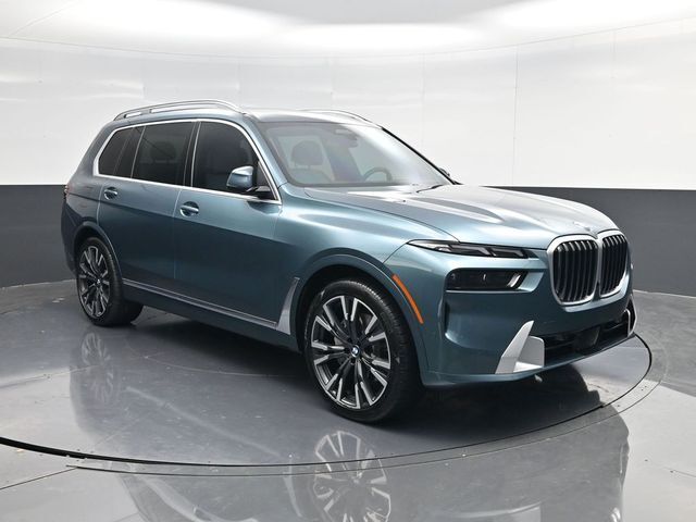 2024 BMW X7
