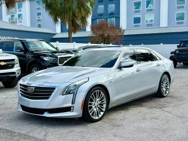 2017 CADILLAC CT6