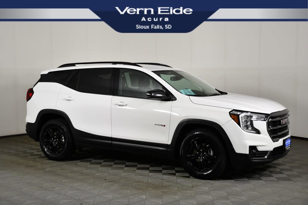 2024 GMC Terrain