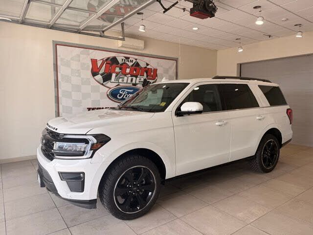 2022 FORD Expedition