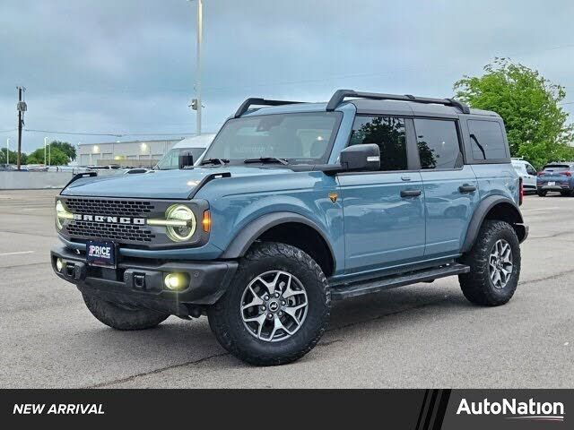 2023 FORD Bronco