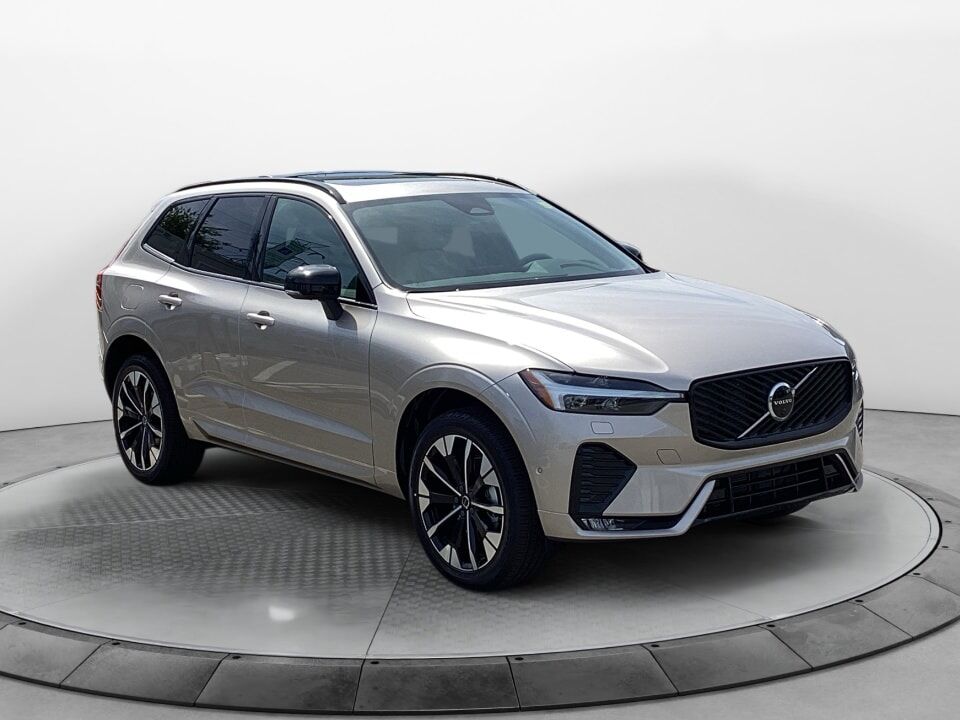 2026 VOLVO XC60