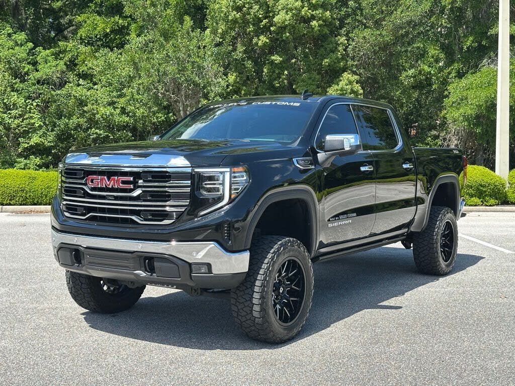 2024 GMC Sierra