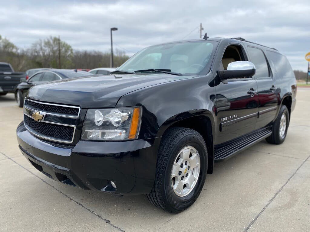 2011 CHEVROLET Suburban