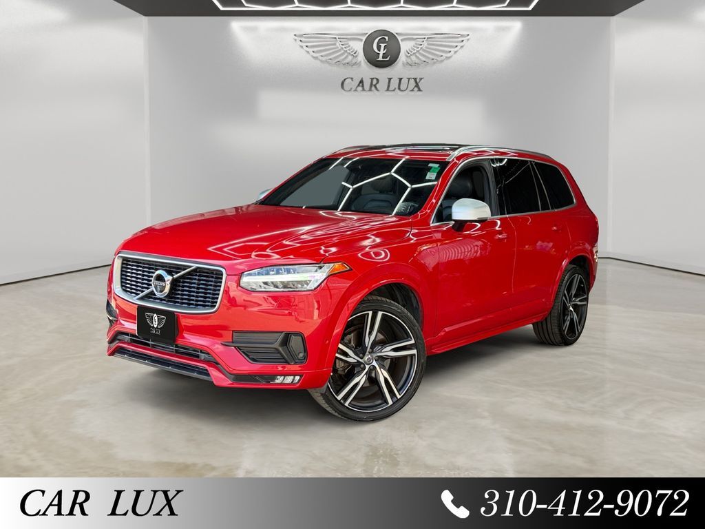 2017 VOLVO XC90