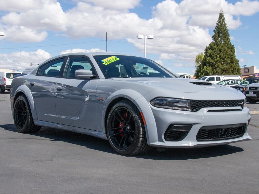 2021 DODGE Charger