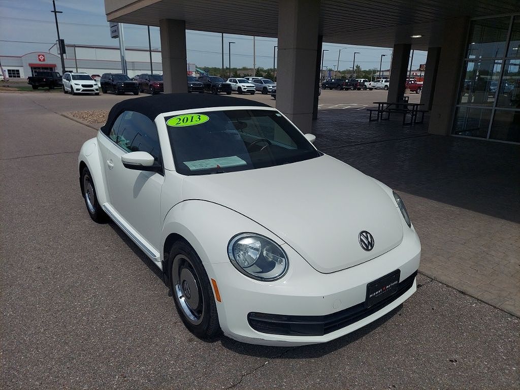 2013 VOLKSWAGEN Beetle