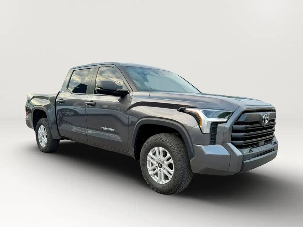2025 TOYOTA Tundra