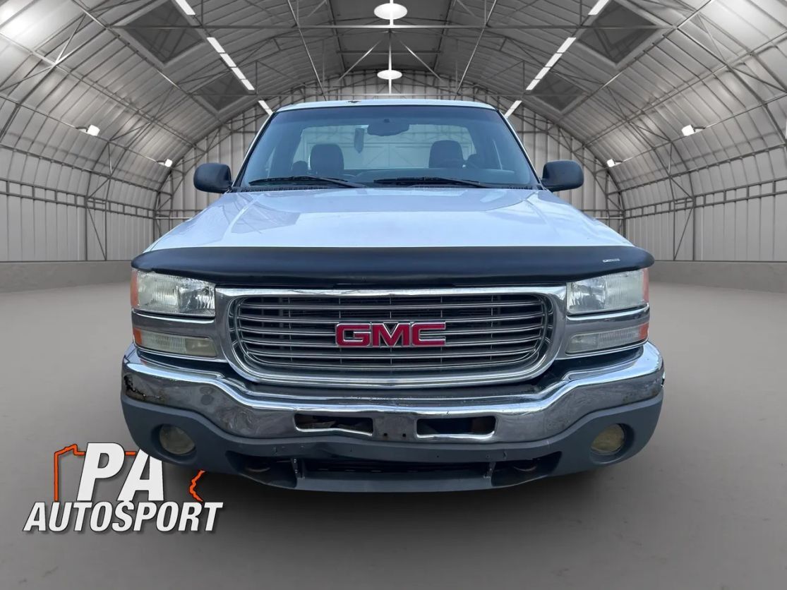 2005 GMC Sierra