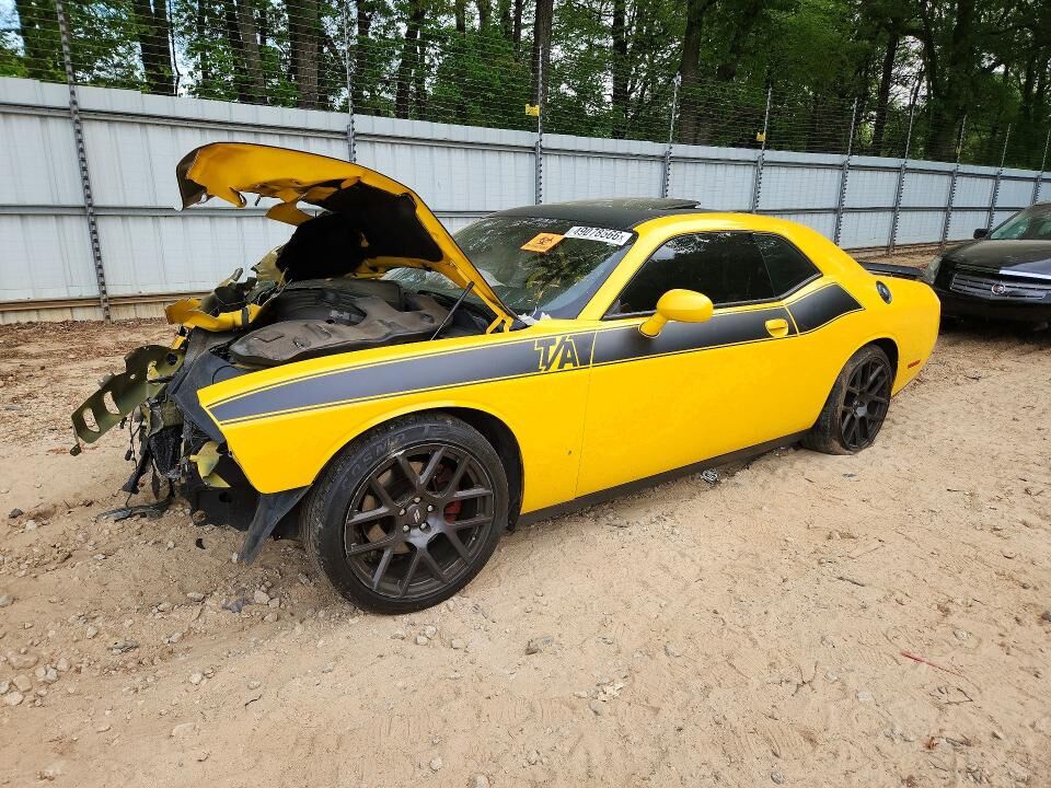 2017 DODGE Challenger