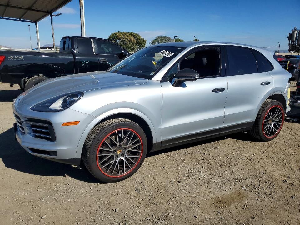2019 PORSCHE Cayenne