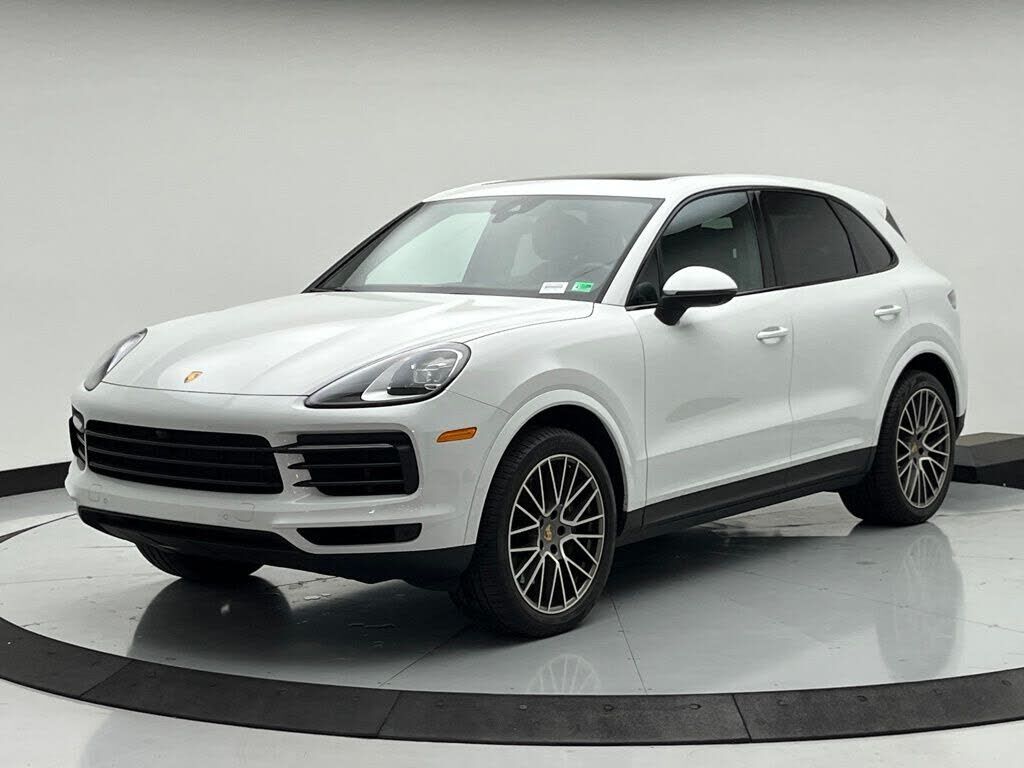 2023 PORSCHE Cayenne