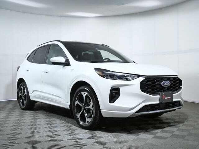 2024 FORD Escape