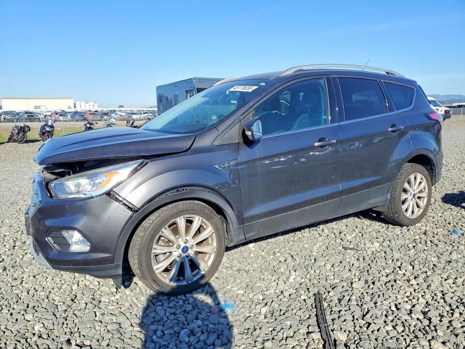 2017 FORD Escape