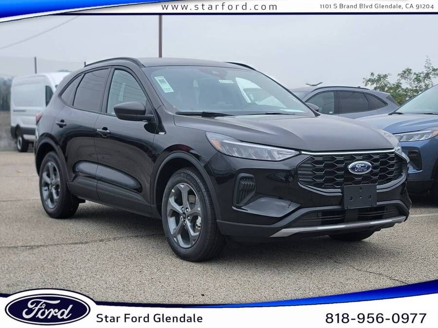 2025 FORD Escape