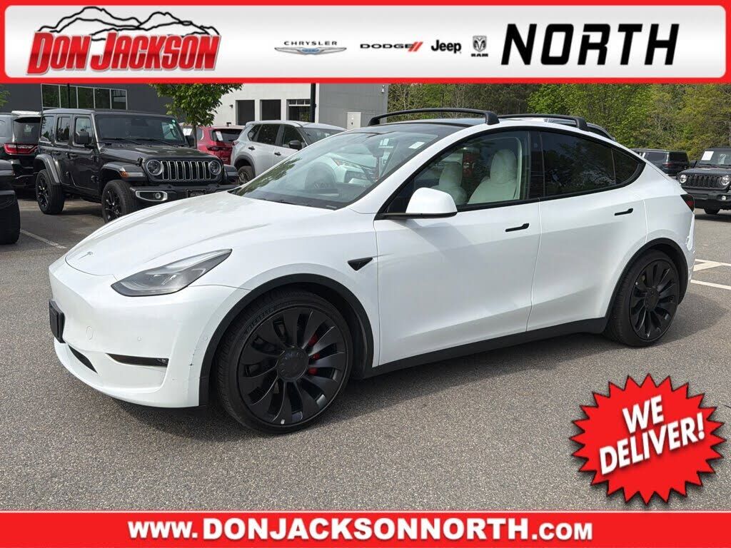 2022 TESLA Model Y