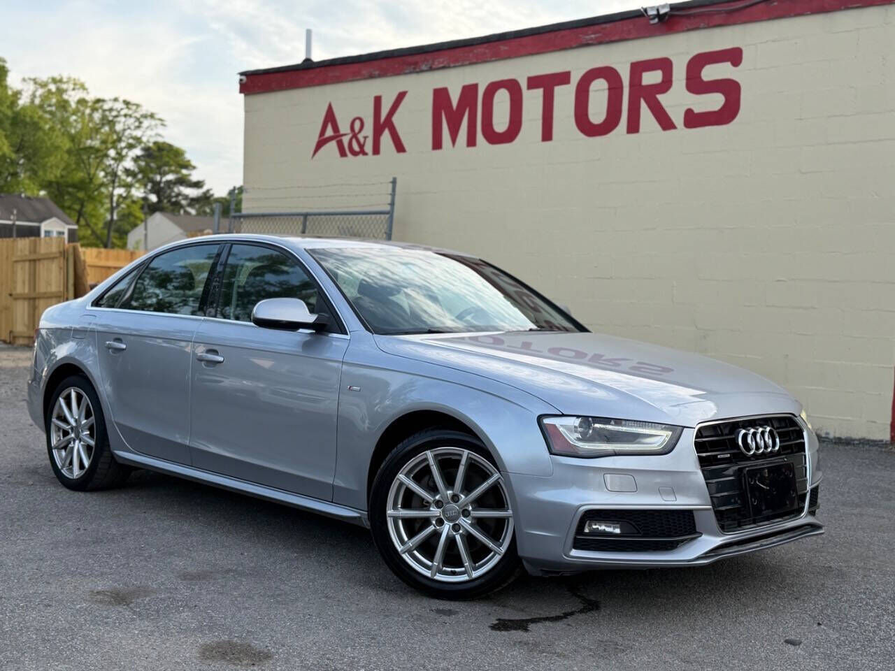 2015 AUDI A4