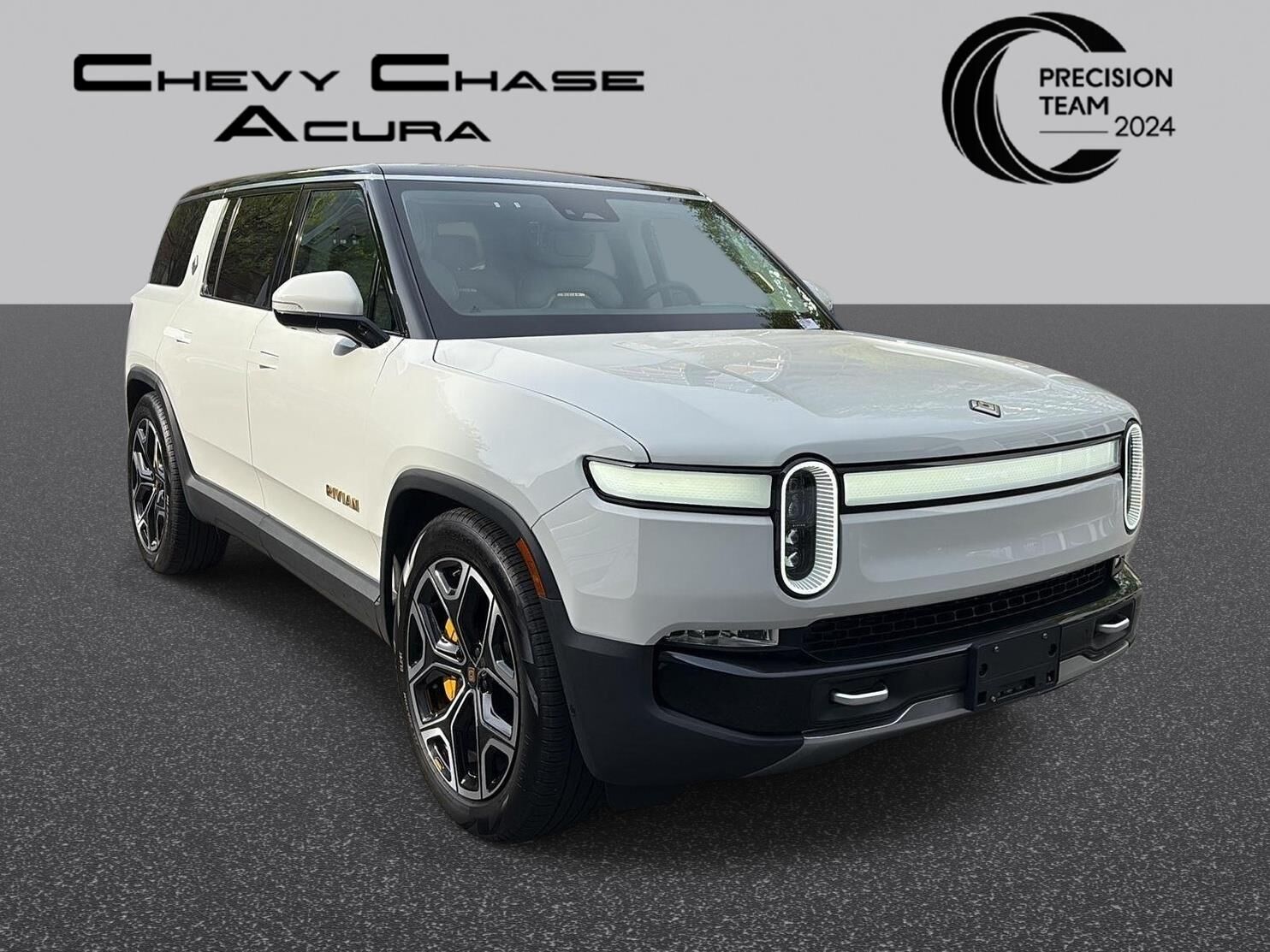 2024 RIVIAN R1S