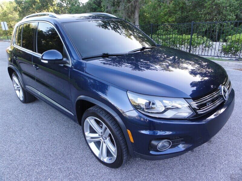2014 VOLKSWAGEN Tiguan