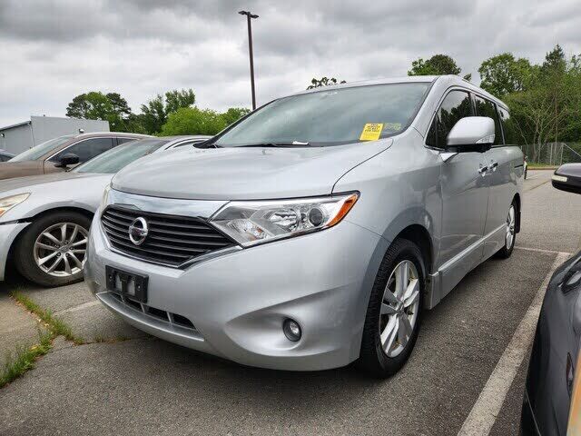 2015 NISSAN Quest
