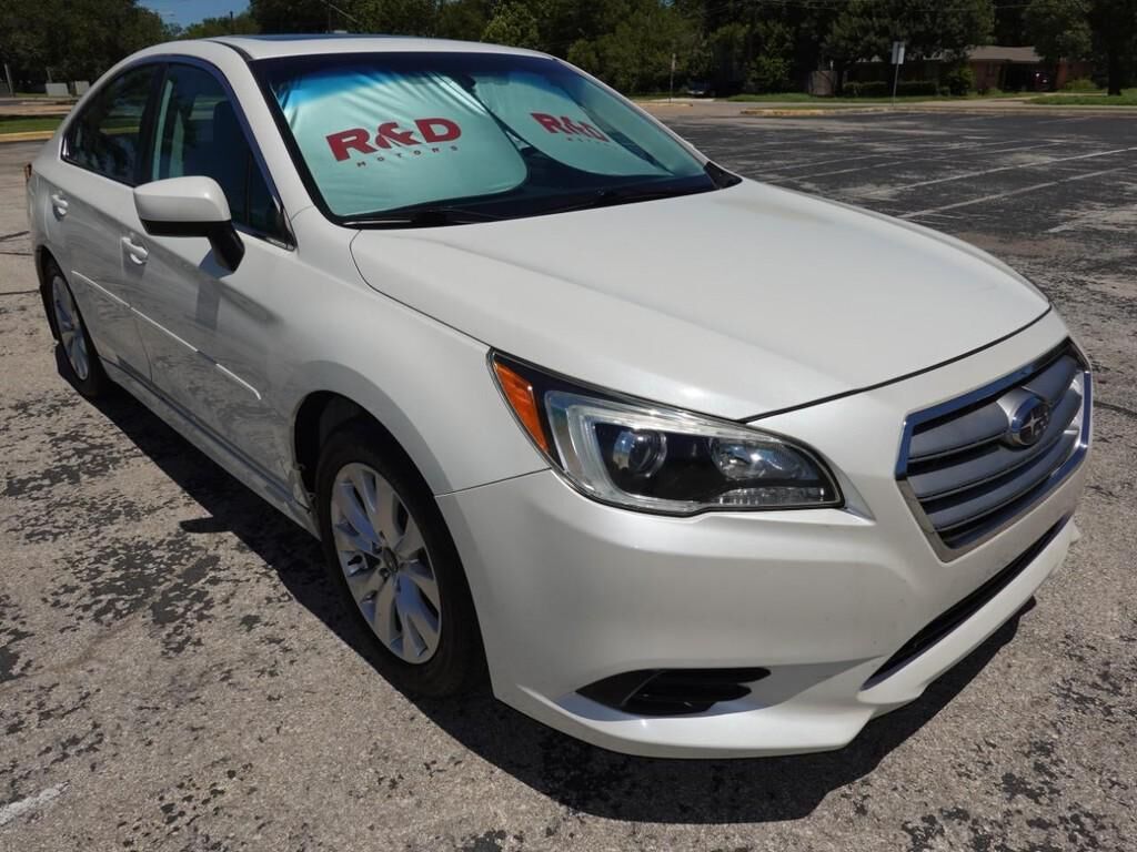 2017 SUBARU Legacy