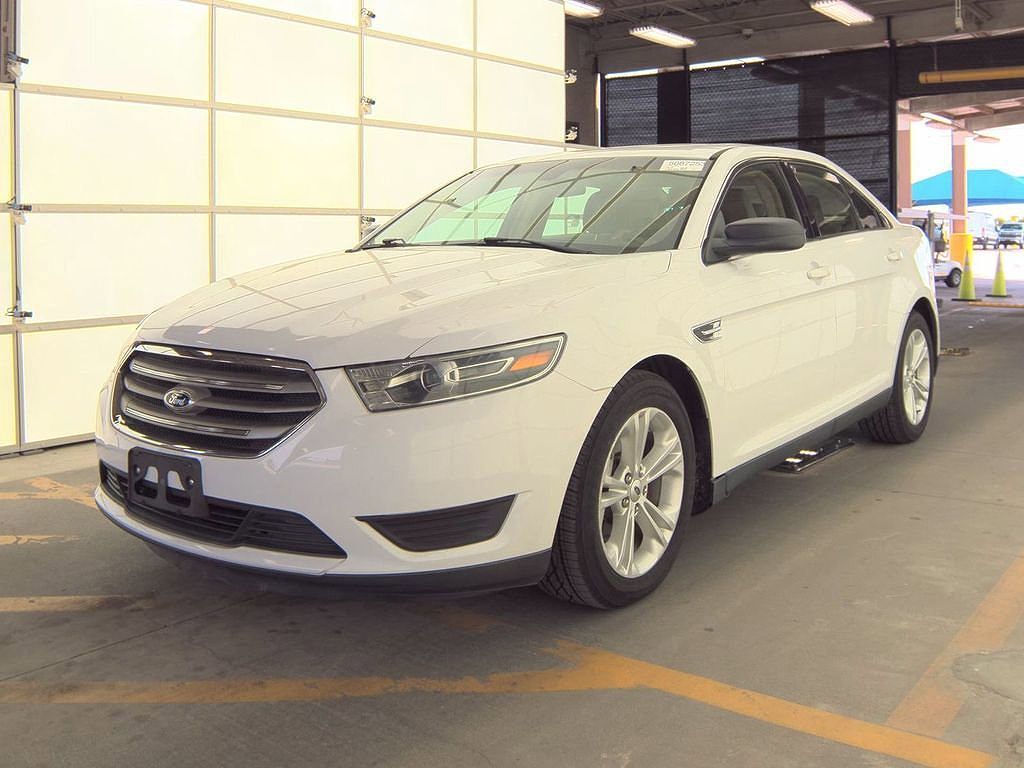 2016 FORD Taurus