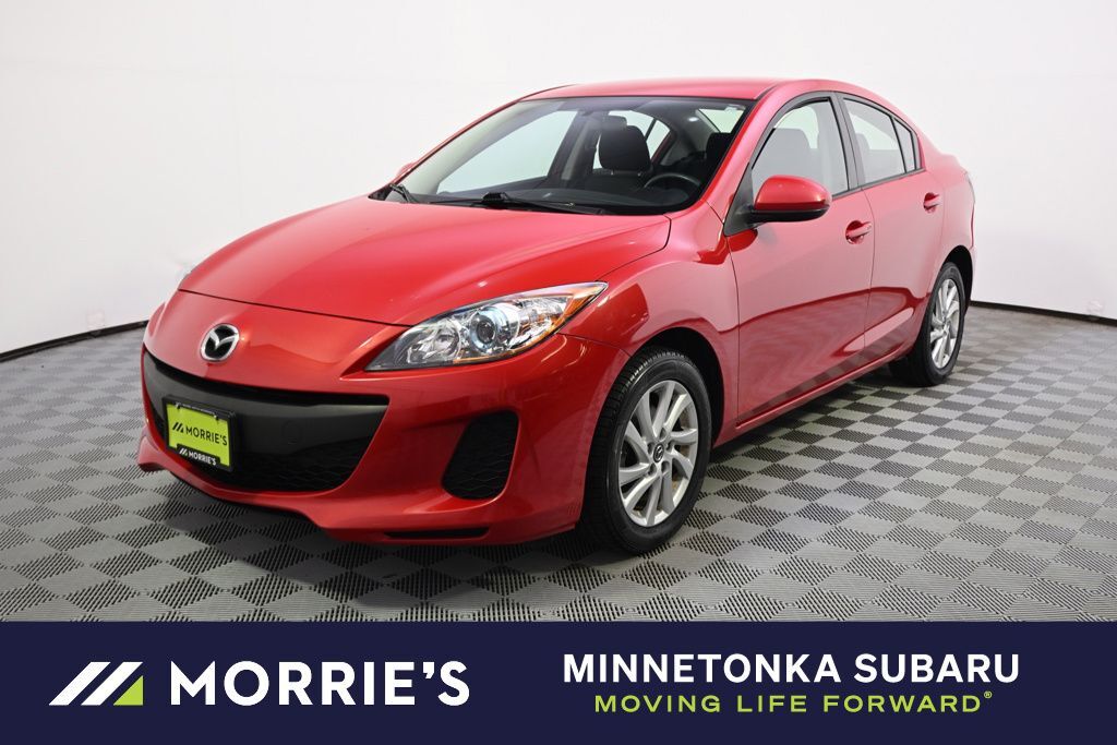 2013 MAZDA Mazda3