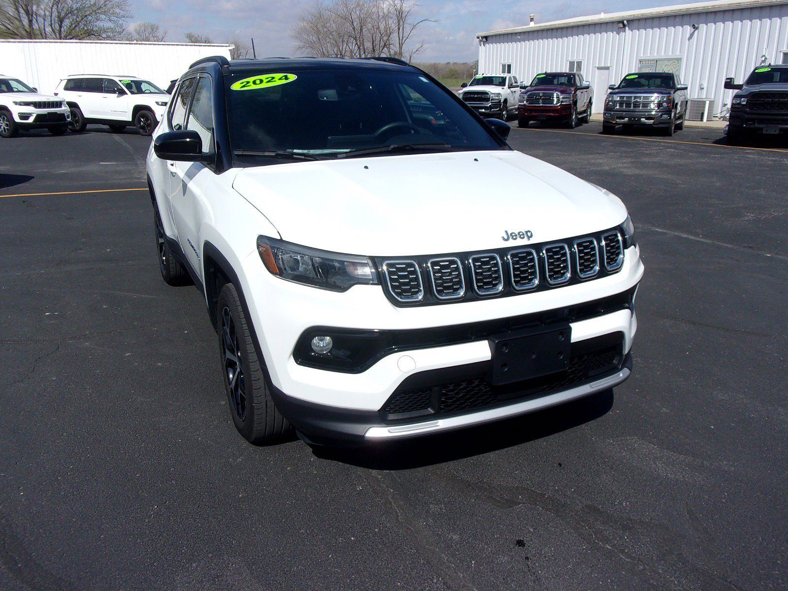 2024 JEEP Compass