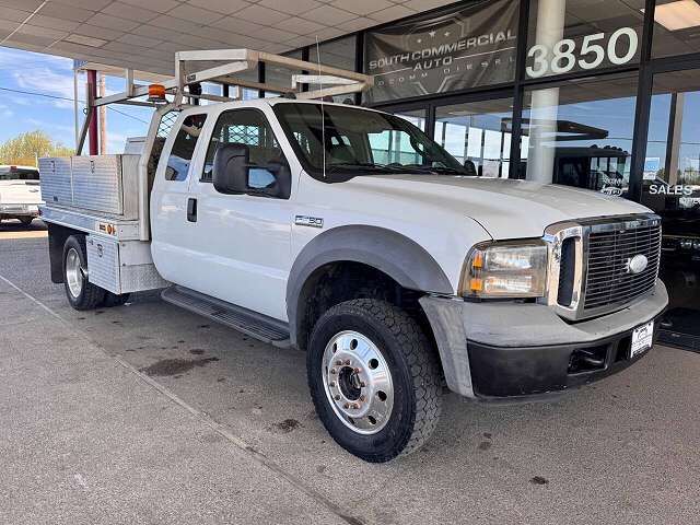 2005 FORD F-550