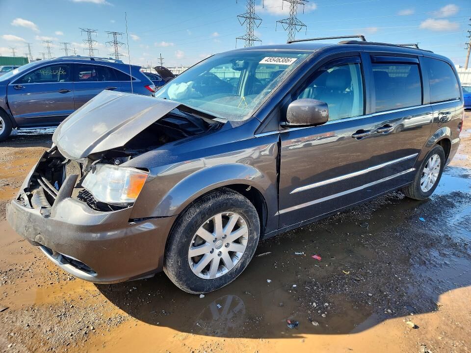 2016 CHRYSLER Town and Country