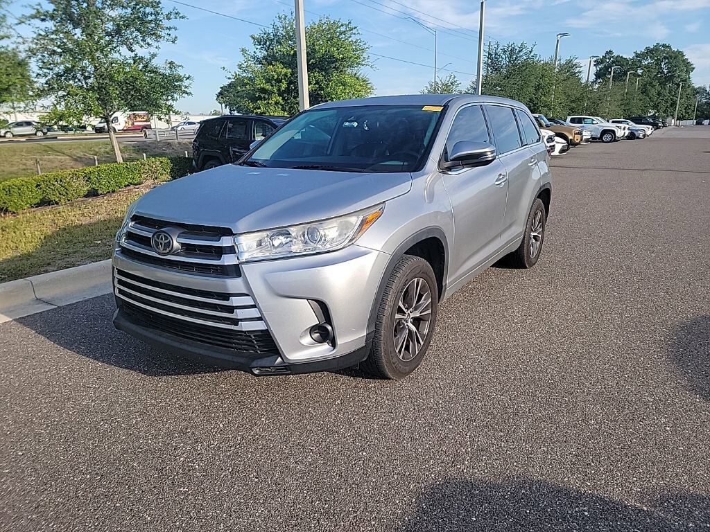 2018 TOYOTA Highlander
