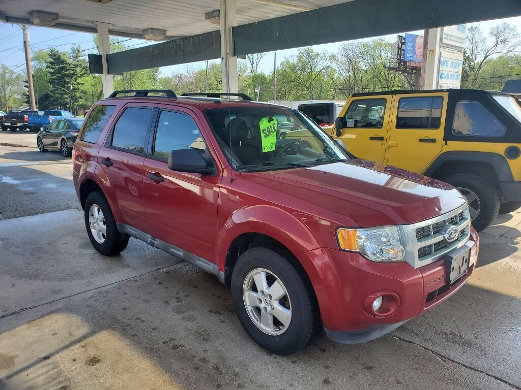 2011 FORD Escape