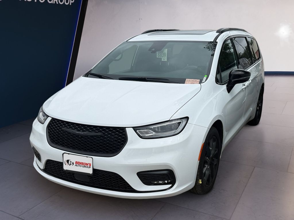 2025 CHRYSLER Pacifica