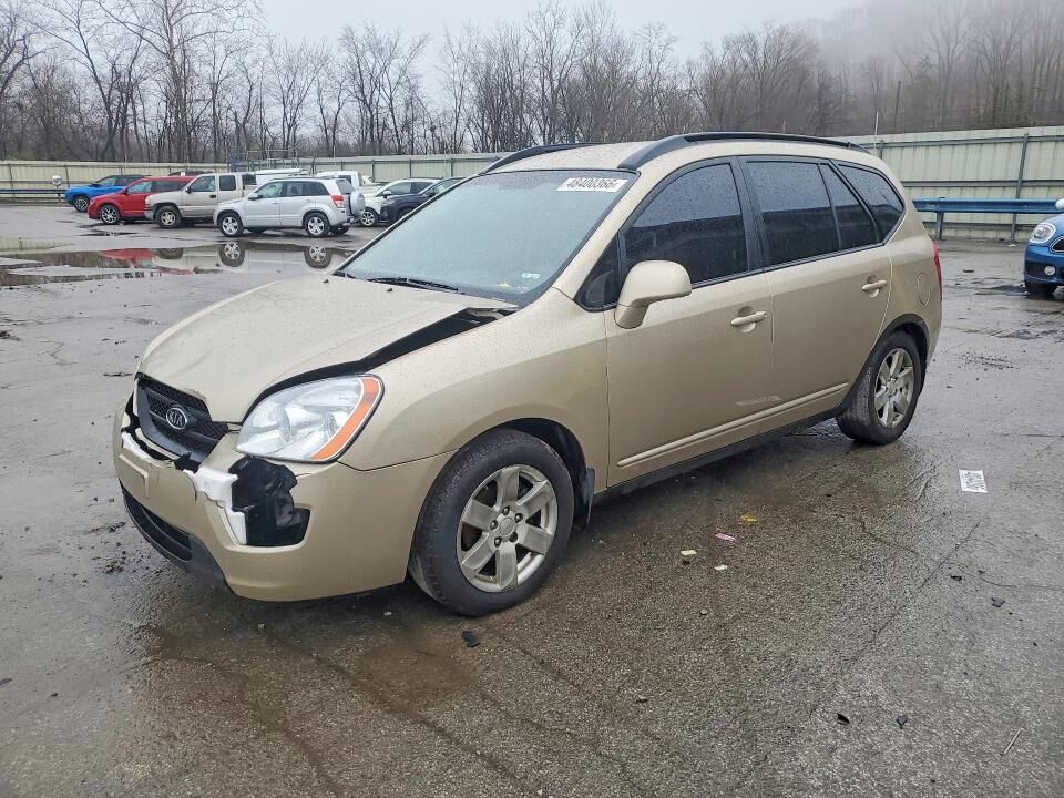2008 KIA Rondo