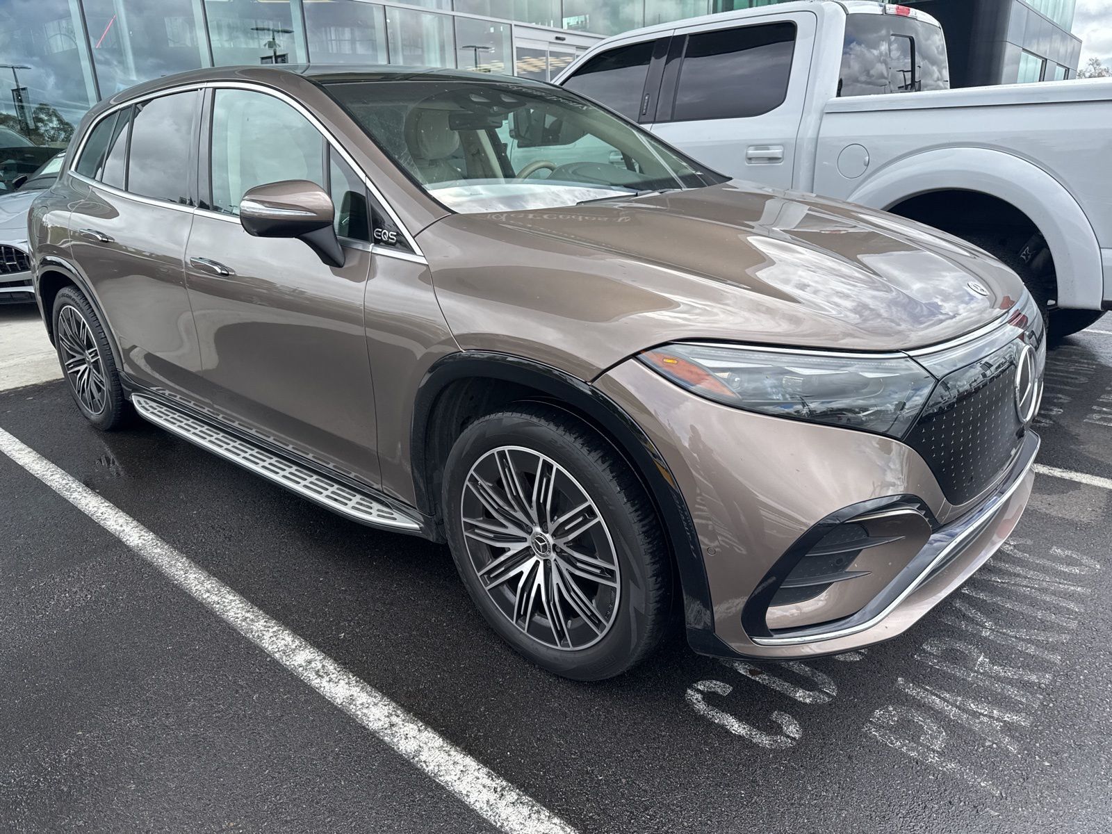 2024 MERCEDES-BENZ EQS-Class SUV