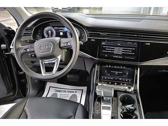 2023 Audi Q8