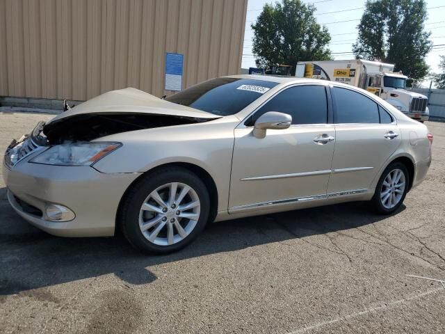 2012 LEXUS ES