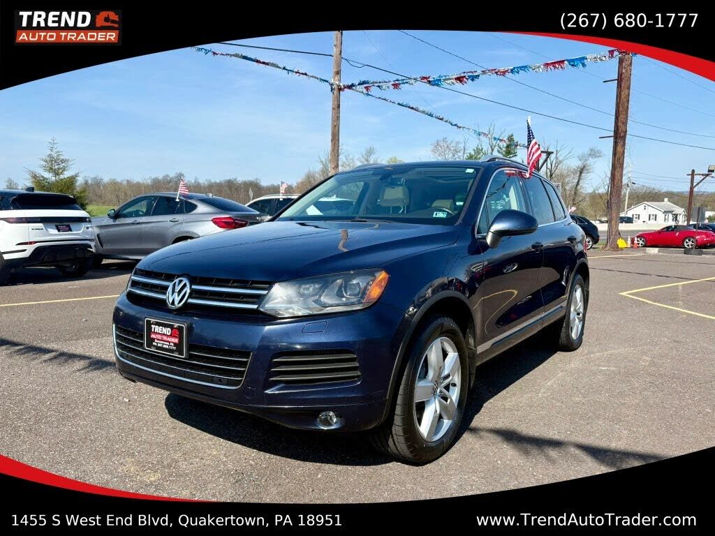 2012 VOLKSWAGEN Touareg