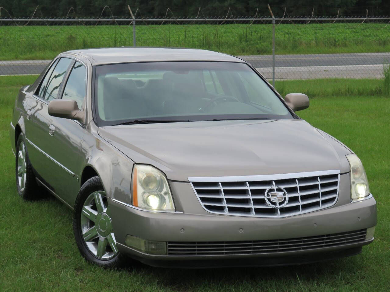 2006 CADILLAC DTS