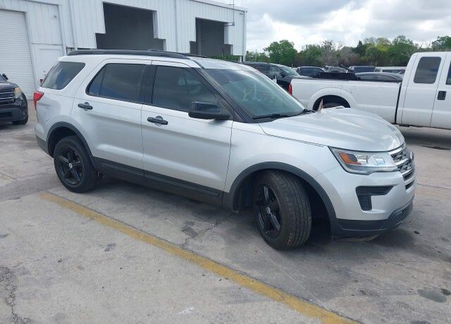 2019 FORD Explorer