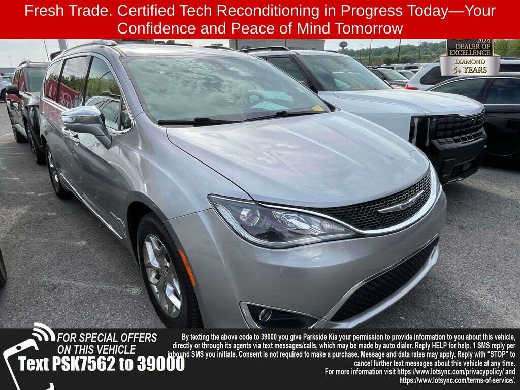 2020 CHRYSLER Pacifica