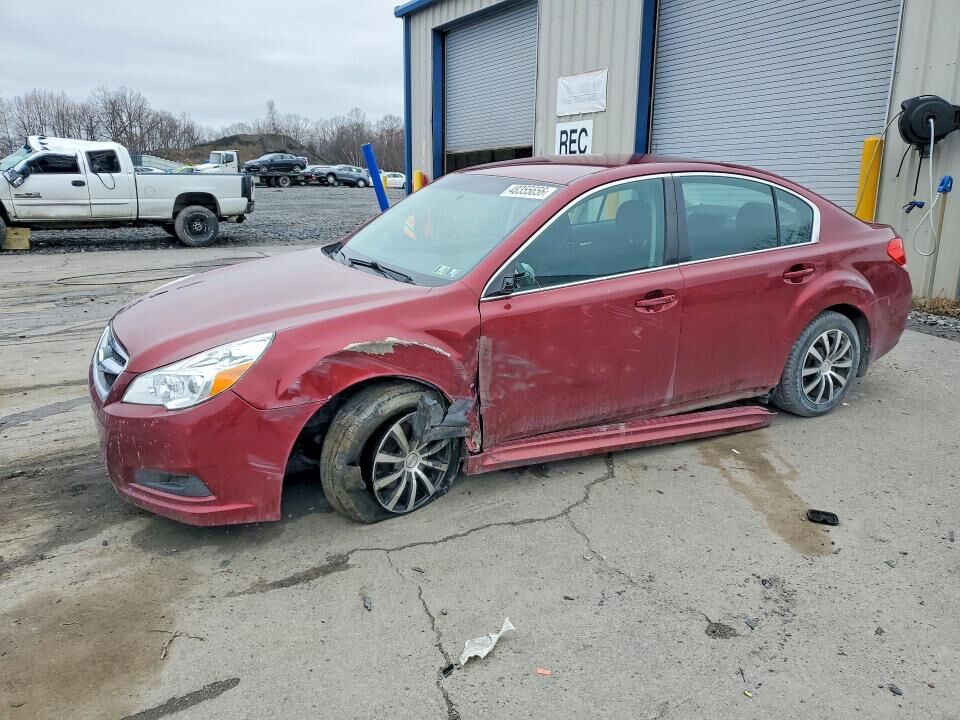 2010 SUBARU Legacy