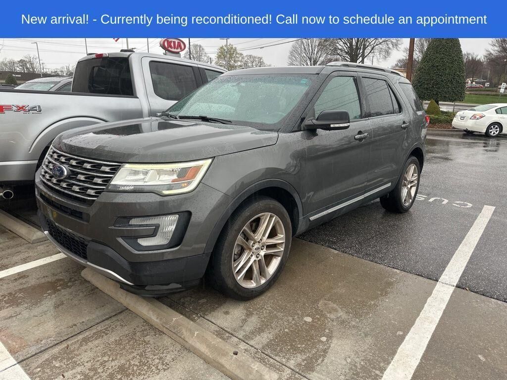 2016 FORD Explorer