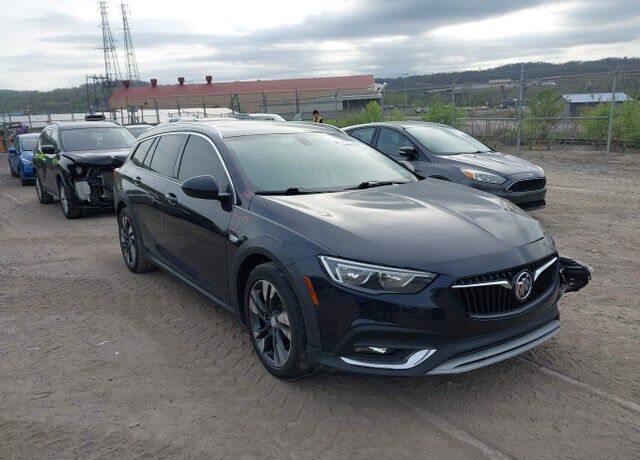 2018 BUICK Regal TourX