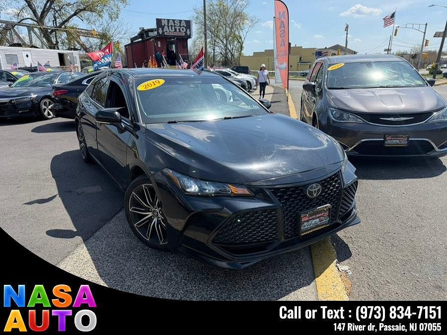 2019 TOYOTA Avalon
