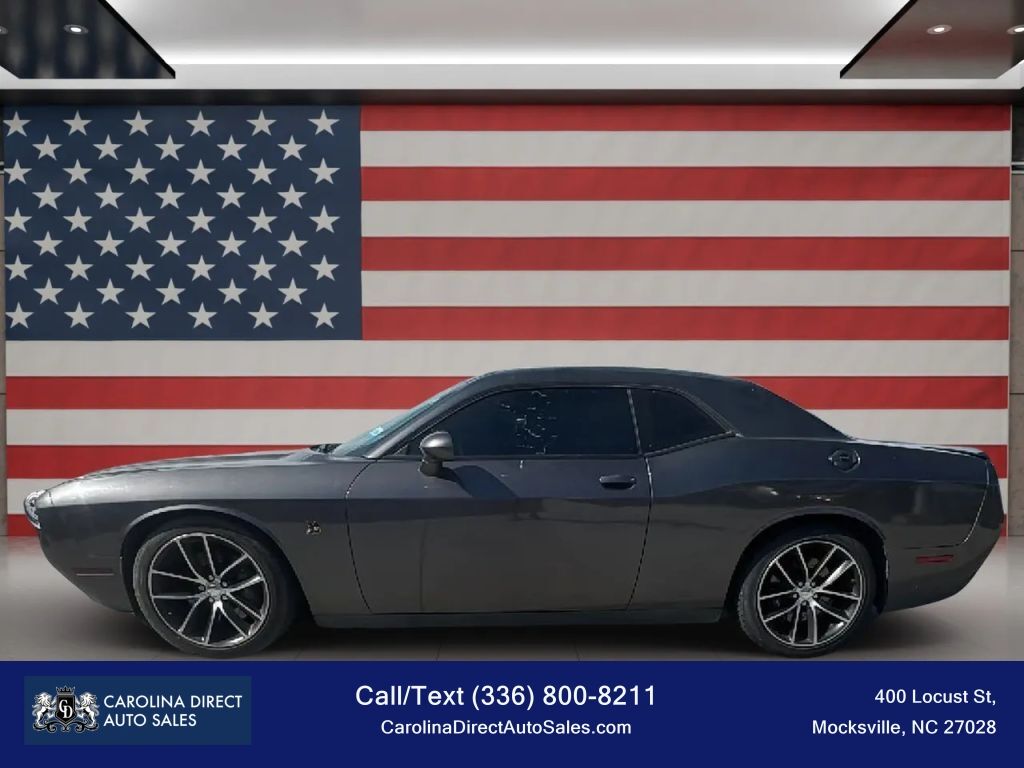 2016 DODGE Challenger