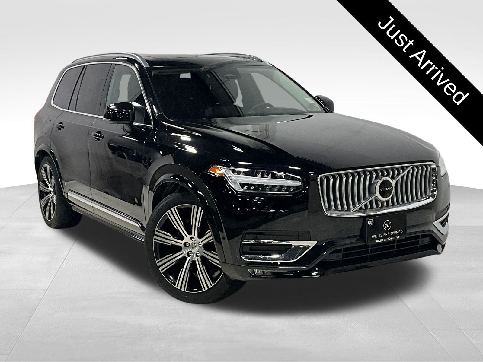 2023 VOLVO XC90